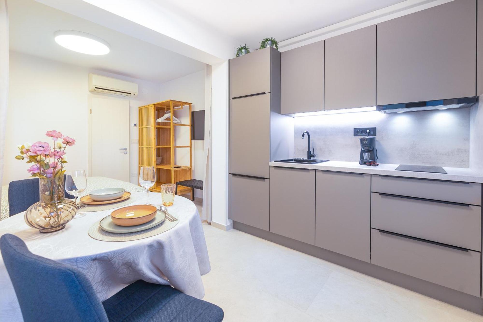 Isolana Apartment 이졸라 외부 사진